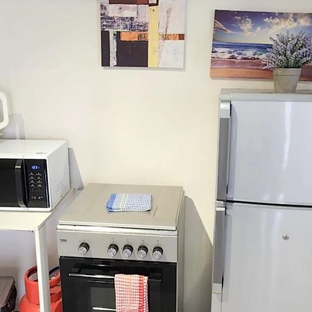 Lovely Studio Apartment With Views Of The Lagoon. 格兰贝伊 外观 照片