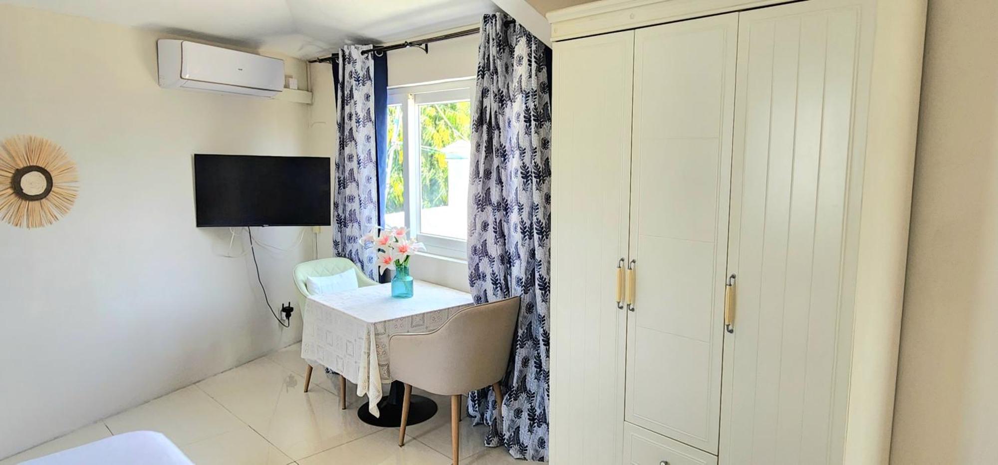Lovely Studio Apartment With Views Of The Lagoon. 格兰贝伊 外观 照片