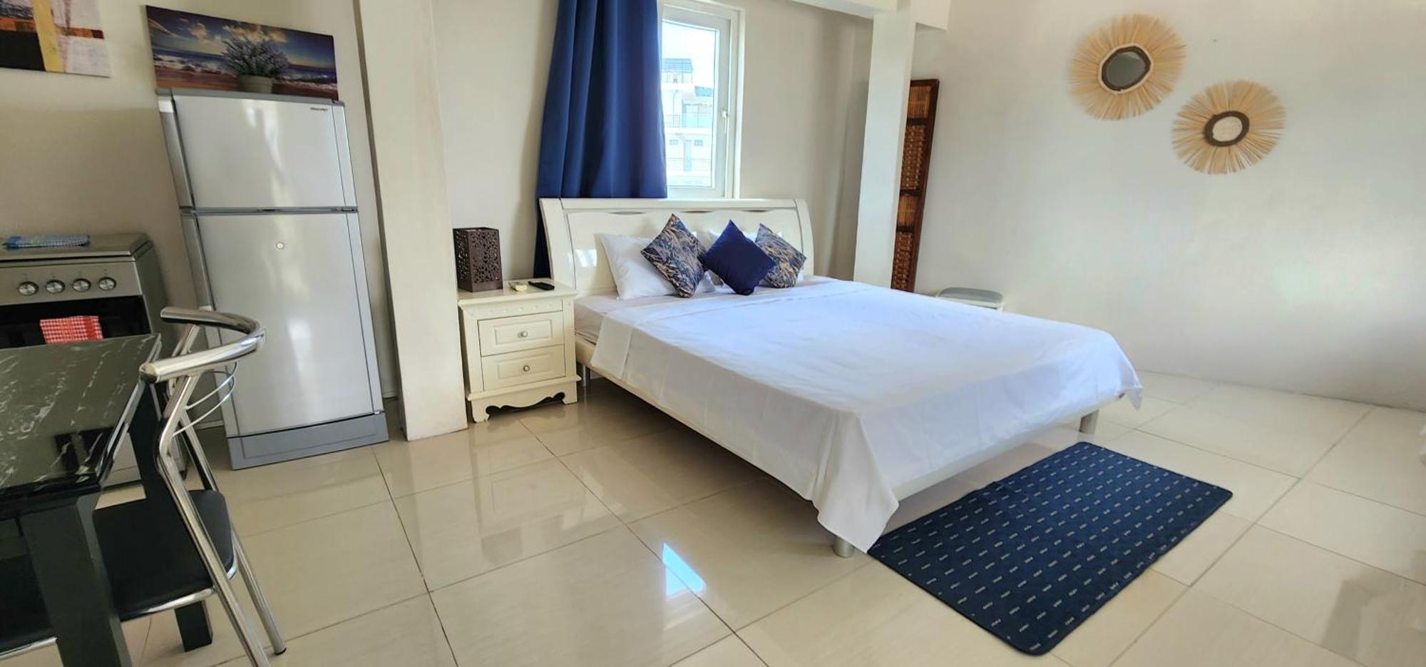Lovely Studio Apartment With Views Of The Lagoon. 格兰贝伊 外观 照片