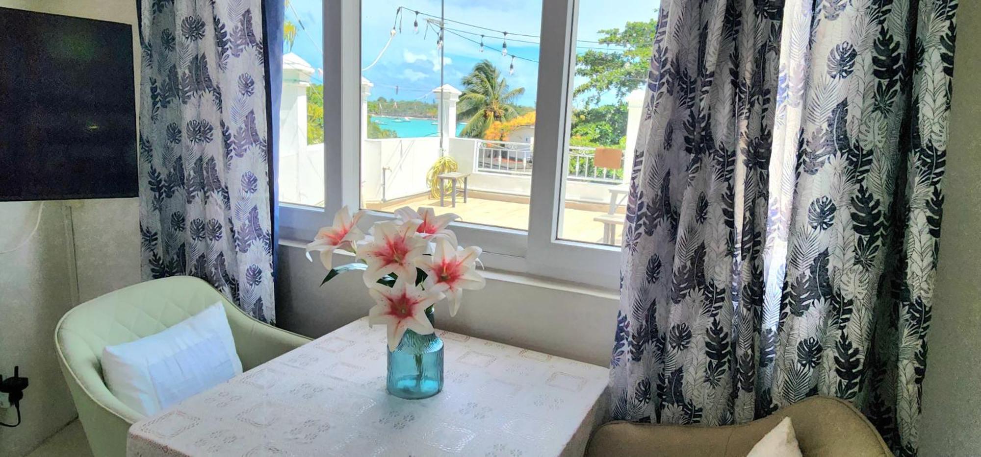 Lovely Studio Apartment With Views Of The Lagoon. 格兰贝伊 外观 照片